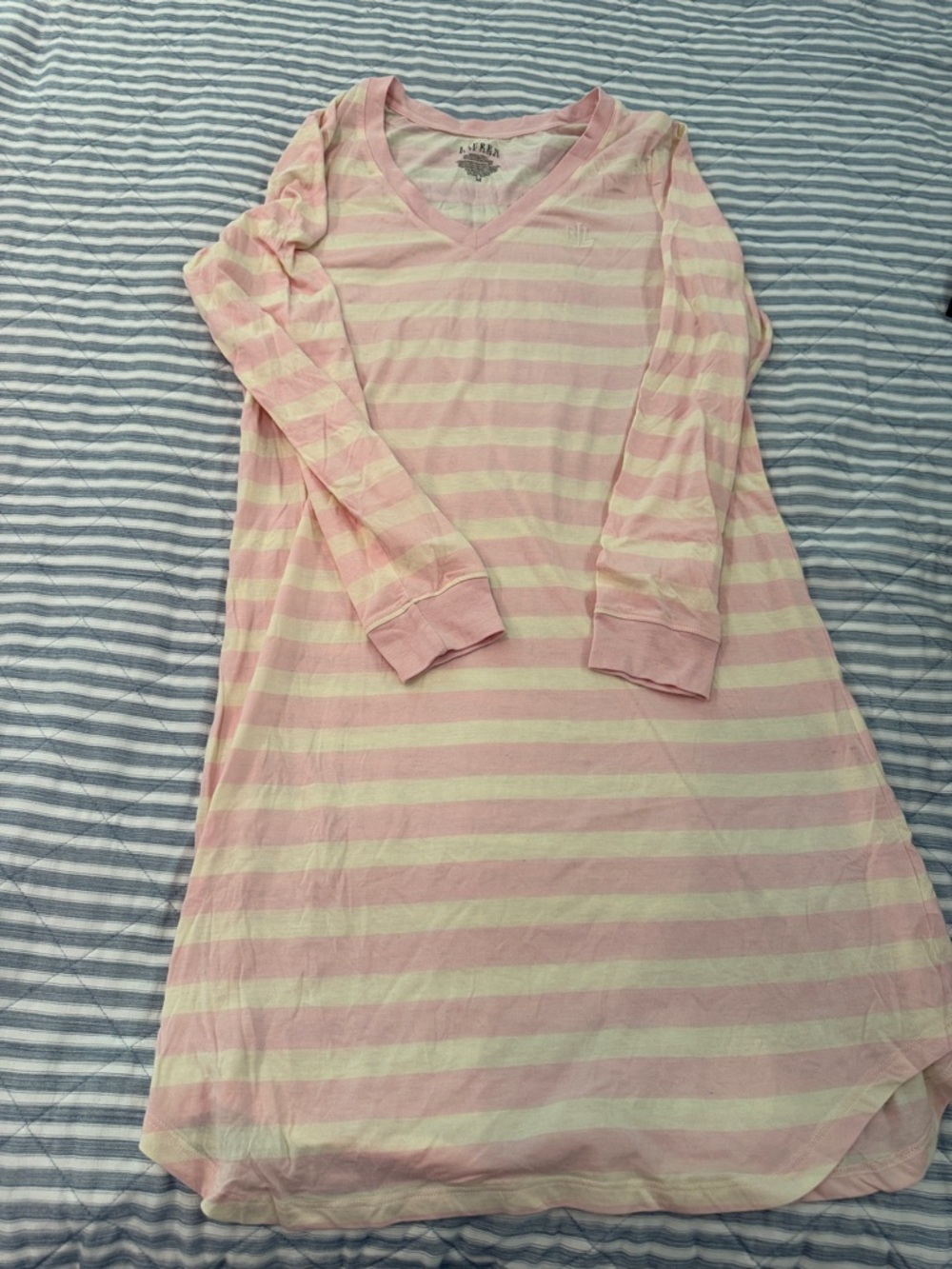 Lauren Ralph Lauren Pink & Cream Striped V-Neck Sleep Shirt Pajama M